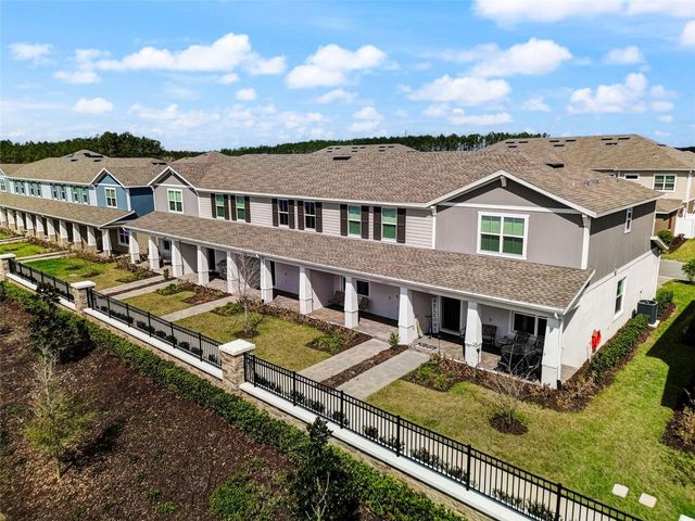 15098 WINDFLOWER ALLEY, Winter Garden, FL 34787