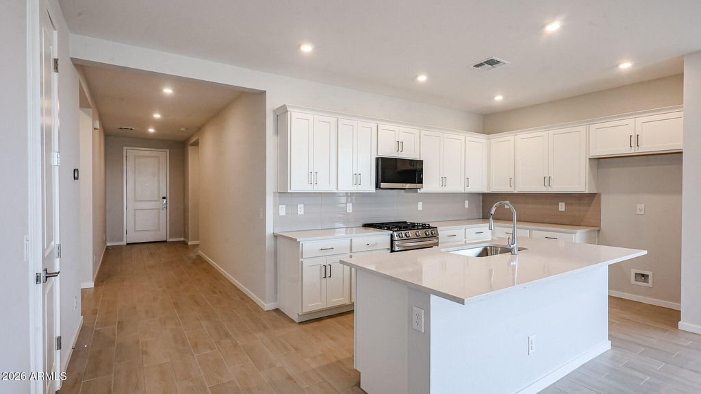 23022 W IRMA Lane, Surprise, AZ 85387 — photo 3