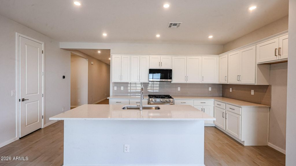 23022 W IRMA Lane, Surprise, AZ 85387 — photo 4