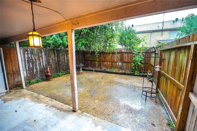 12633 Memorial Drive 71, Houston, TX 77024