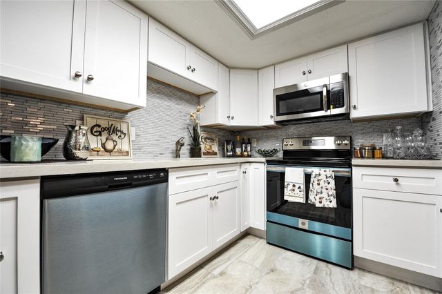 12633 Memorial Drive 71, Houston, TX 77024