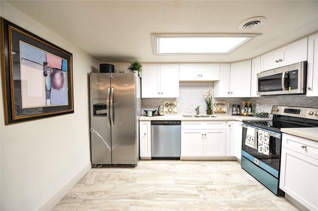 12633 Memorial Drive 71, Houston, TX 77024