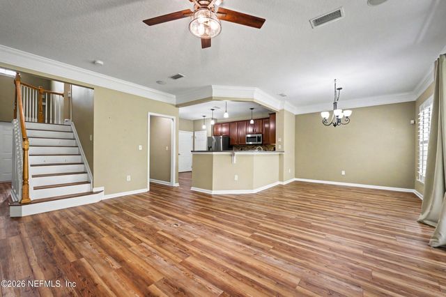 11131 CASTLEMAIN Circle S, Jacksonville, FL 32256
