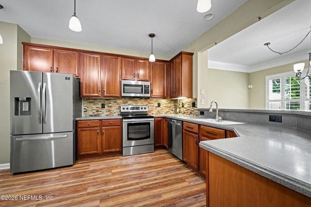11131 CASTLEMAIN Circle S, Jacksonville, FL 32256
