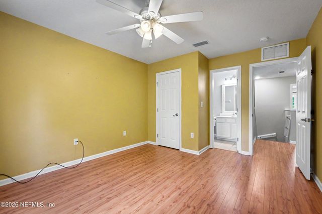 11131 CASTLEMAIN Circle S, Jacksonville, FL 32256