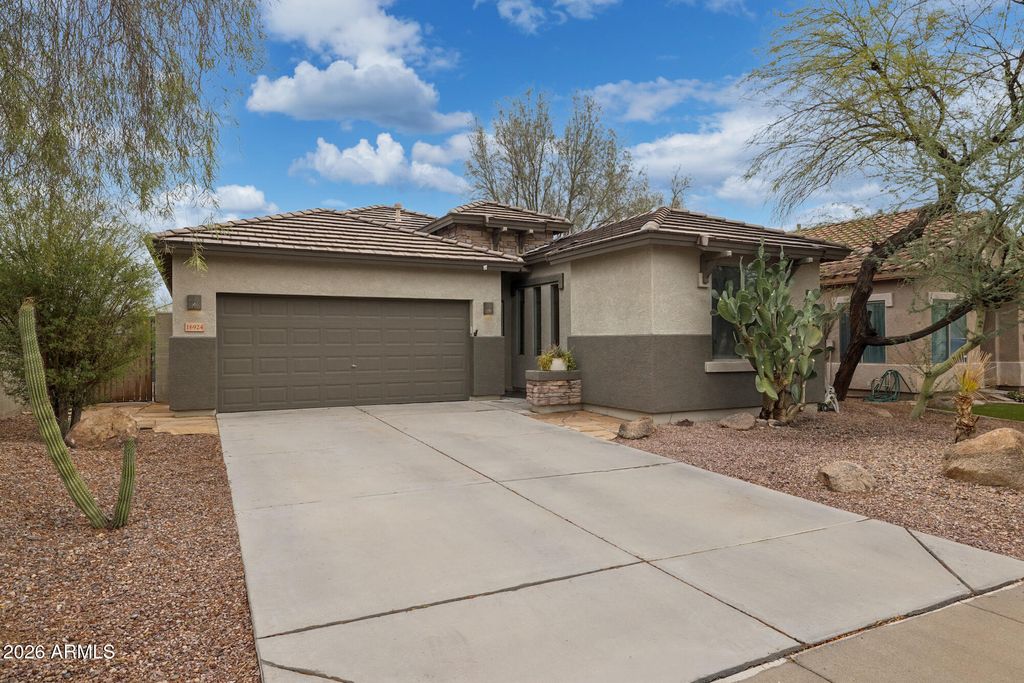 16924 W STEVENAGE Street, Surprise, AZ 85374 — exterior