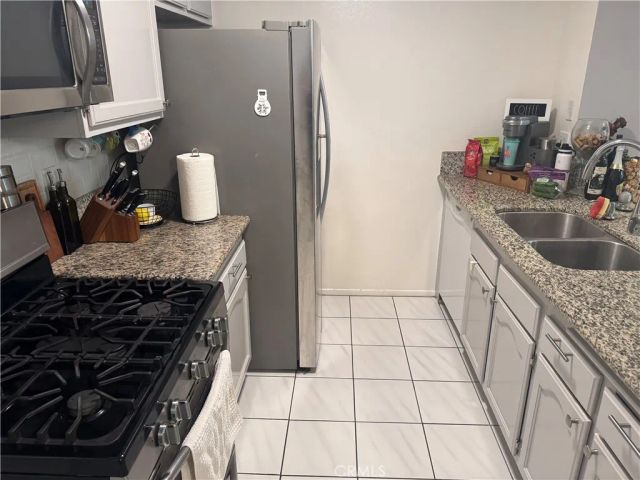 13936 Edgewater Drive 122, Norwalk, CA 90650