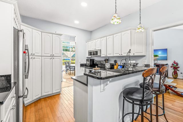 3170 Hermitage Dr., Little River, SC 29566