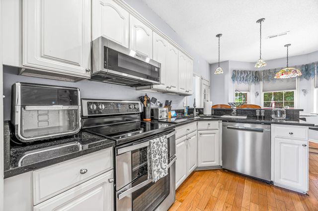 3170 Hermitage Dr., Little River, SC 29566