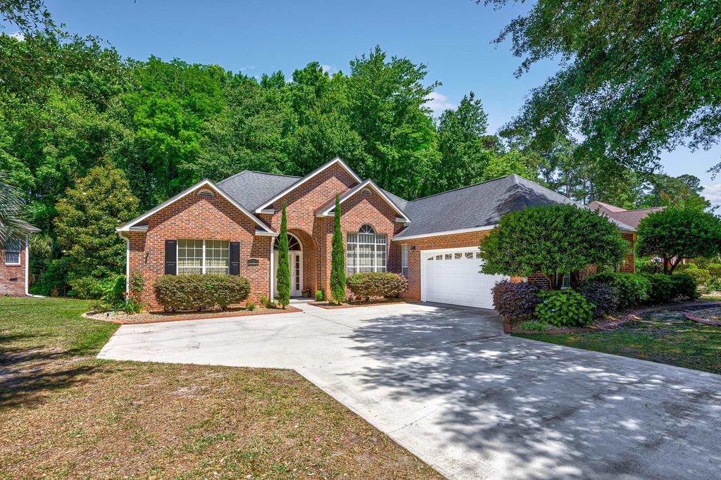 3170 Hermitage Dr., Little River, SC 29566