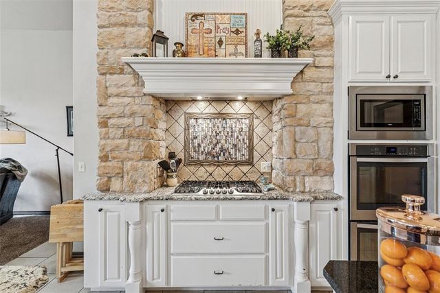1404 NW 189th Street, Edmond, OK 73012
