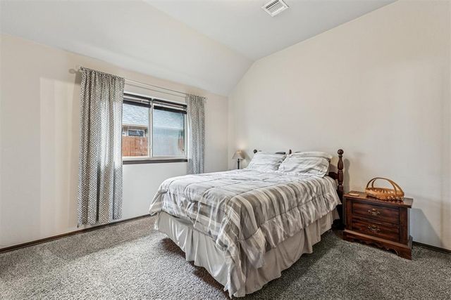 1404 NW 189th Street, Edmond, OK 73012