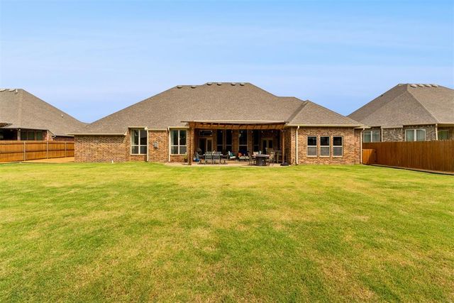 1404 NW 189th Street, Edmond, OK 73012
