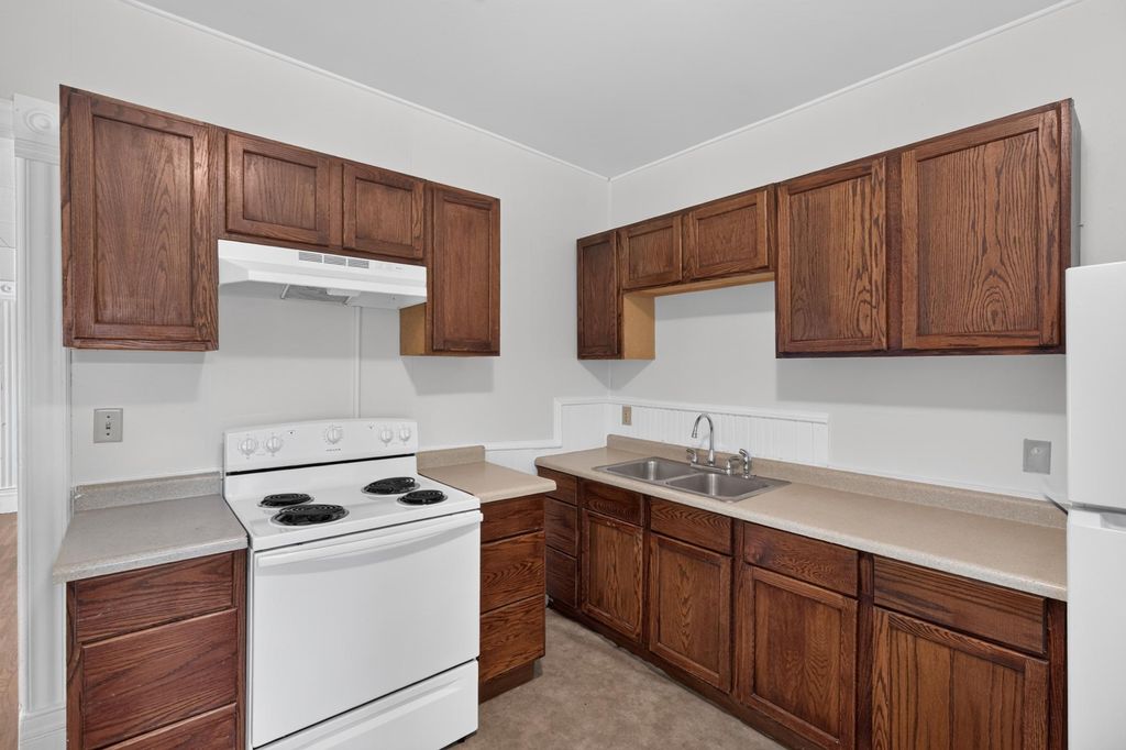 320 Augusta Avenue, Willmar, MN 56201 — photo 5