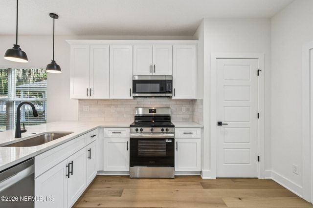 1027 MARTIN LUTHER KING JR Boulevard, Green Cove Springs, FL 32043