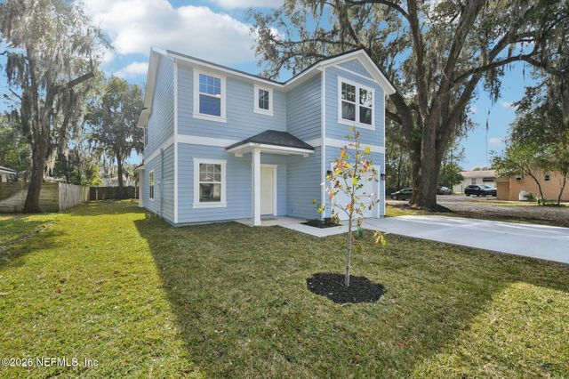 1027 MARTIN LUTHER KING JR Boulevard, Green Cove Springs, FL 32043