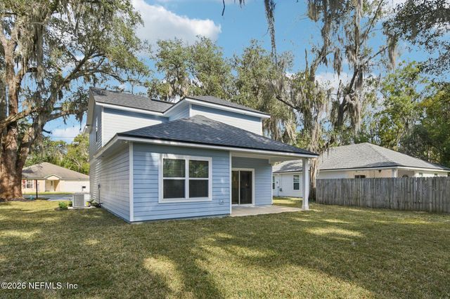 1027 MARTIN LUTHER KING JR Boulevard, Green Cove Springs, FL 32043