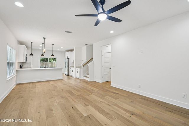 1027 MARTIN LUTHER KING JR Boulevard, Green Cove Springs, FL 32043