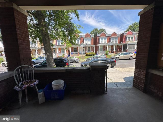 1941 BELLEVUE RD, Harrisburg, PA 17104