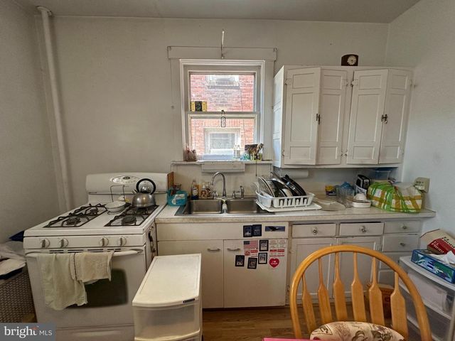 1941 BELLEVUE RD, Harrisburg, PA 17104