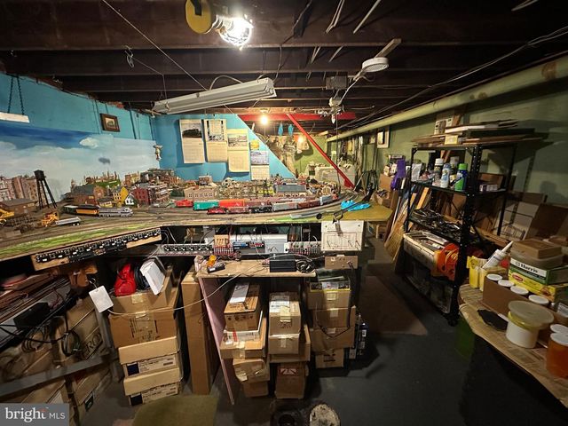 1941 BELLEVUE RD, Harrisburg, PA 17104