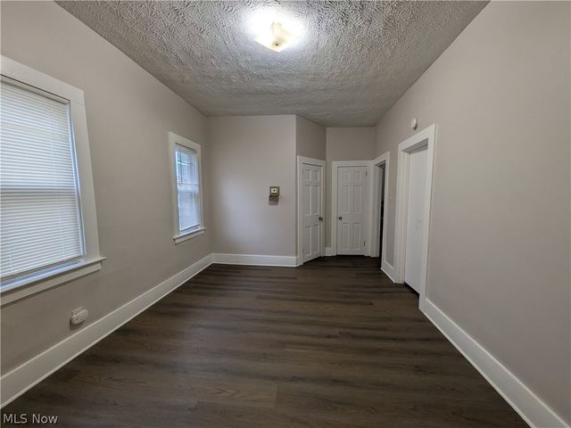1881 Manchester Road 1, Akron, OH 44314
