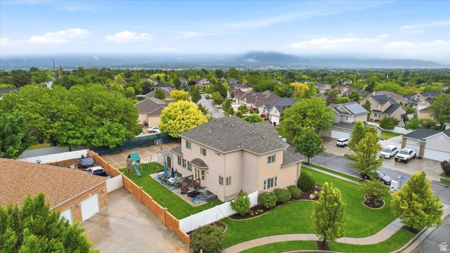 2842 W TABLE ROCK DR, Taylorsville, UT 84129