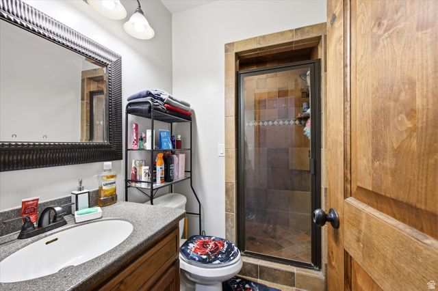 2842 W TABLE ROCK DR, Taylorsville, UT 84129