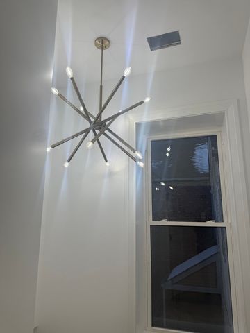 1818 W 46th Street, Chicago, IL 60609