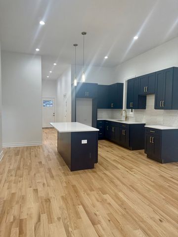 1818 W 46th Street, Chicago, IL 60609