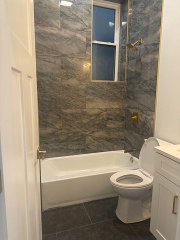 1818 W 46th Street, Chicago, IL 60609