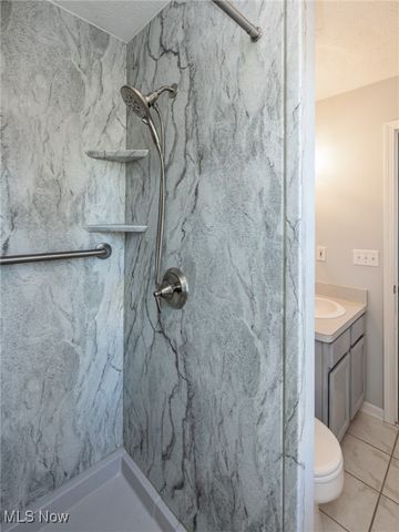 758 Song Bird Street, Elyria, OH 44035