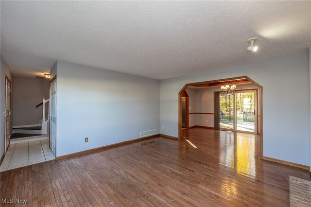 758 Song Bird Street, Elyria, OH 44035