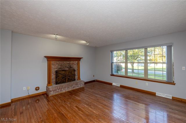 758 Song Bird Street, Elyria, OH 44035