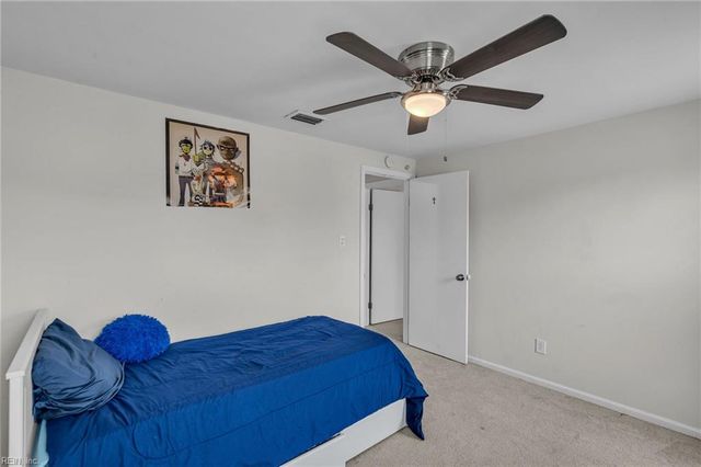 1041 Gauguin DR, Virginia Beach, VA 23454