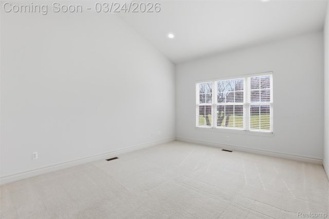 37225 Berkleigh Court, Farmington Hills, MI 48331