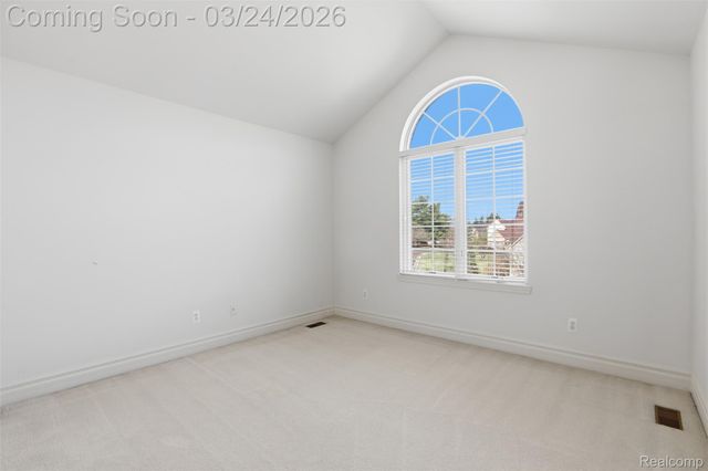 37225 Berkleigh Court, Farmington Hills, MI 48331