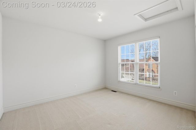 37225 Berkleigh Court, Farmington Hills, MI 48331