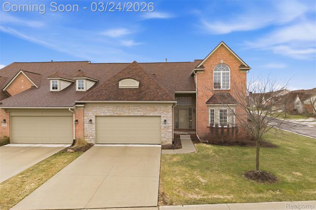 37225 Berkleigh Court, Farmington Hills, MI 48331