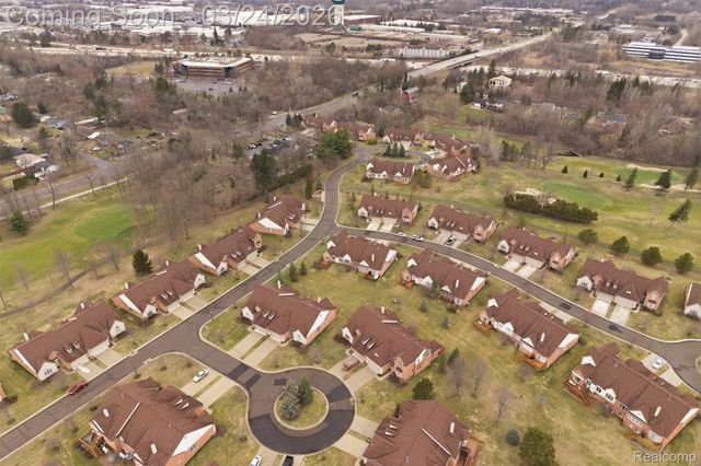 37225 Berkleigh Court, Farmington Hills, MI 48331