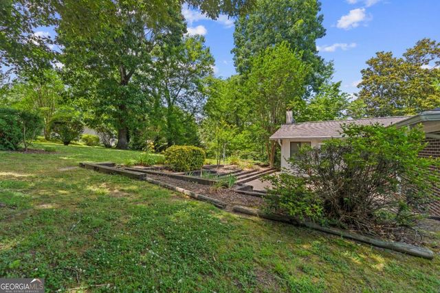 204 Sherwood Drive, Calhoun, GA 30701