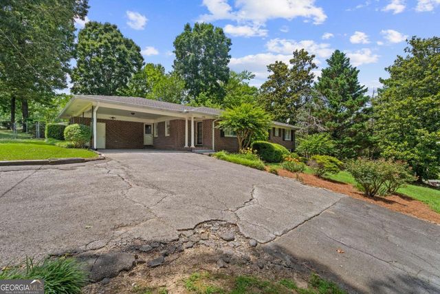 204 Sherwood Drive, Calhoun, GA 30701