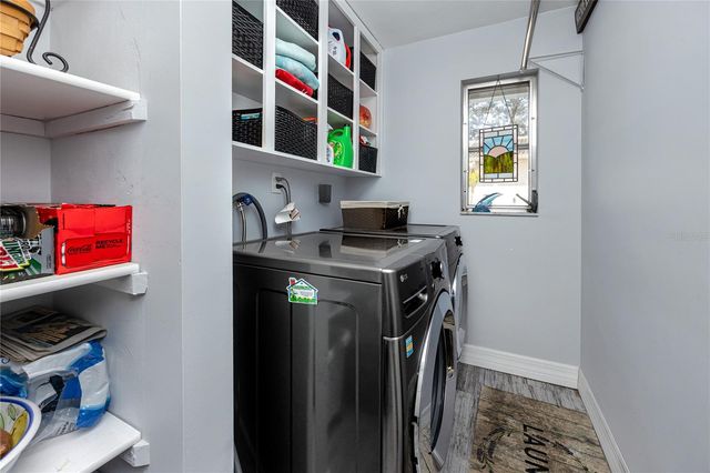 6911 121ST STREET, Seminole, FL 33772