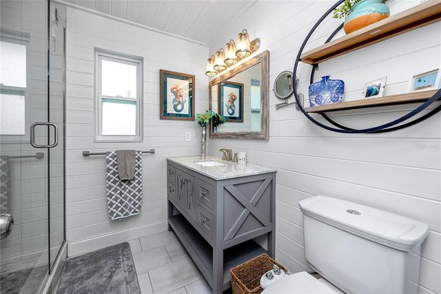 6911 121ST STREET, Seminole, FL 33772