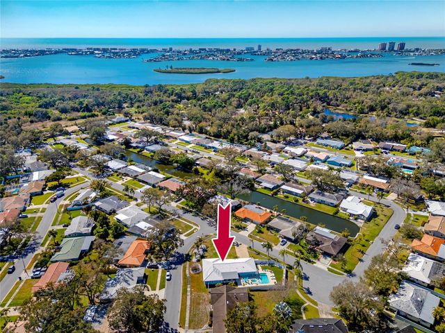 6911 121ST STREET, Seminole, FL 33772