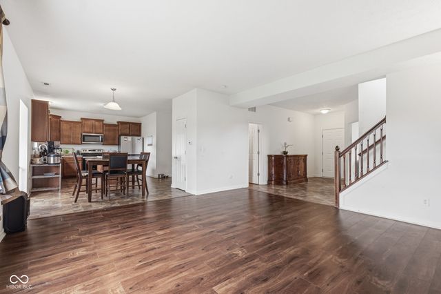 18153 Knobstone Way, Westfield, IN 46074