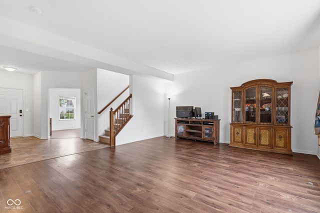 18153 Knobstone Way, Westfield, IN 46074