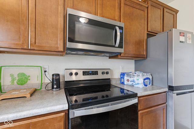 18153 Knobstone Way, Westfield, IN 46074