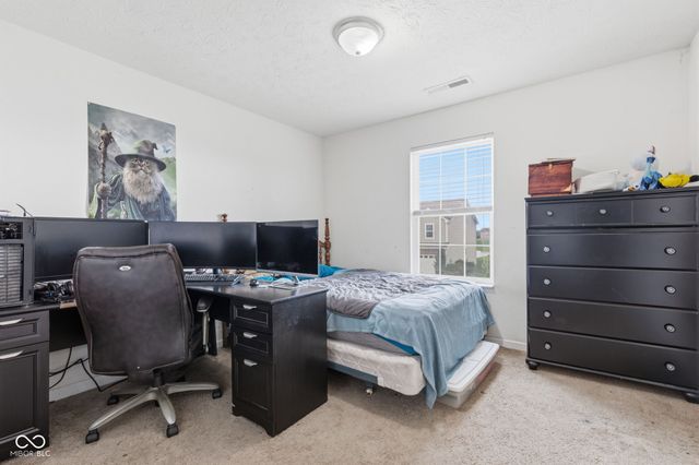 18153 Knobstone Way, Westfield, IN 46074