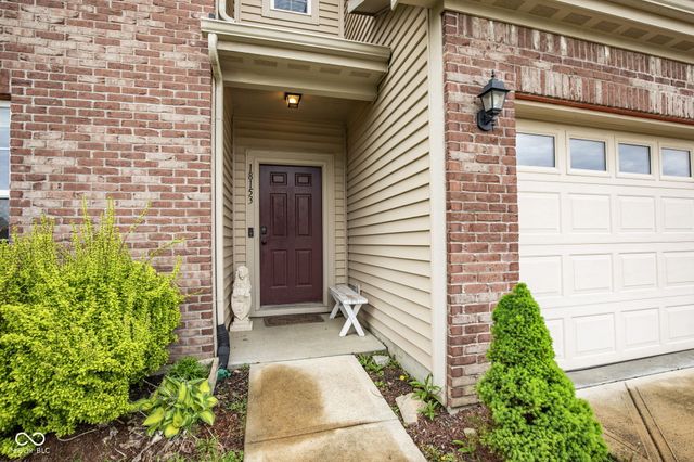 18153 Knobstone Way, Westfield, IN 46074